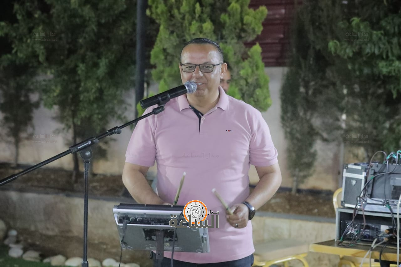 Madar Al-Saa Images 0.6137307033126399