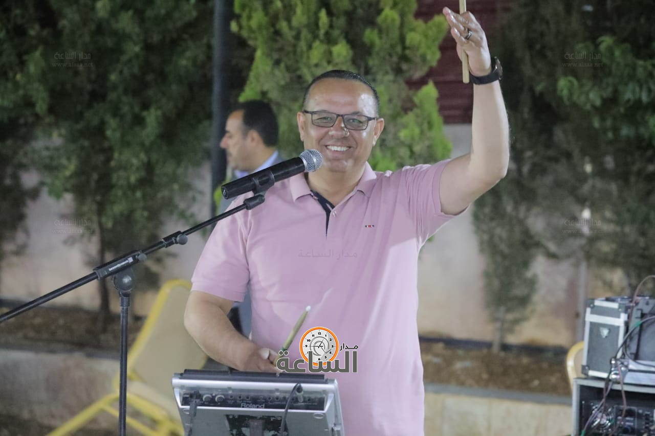 Madar Al-Saa Images 0.9057628555953429