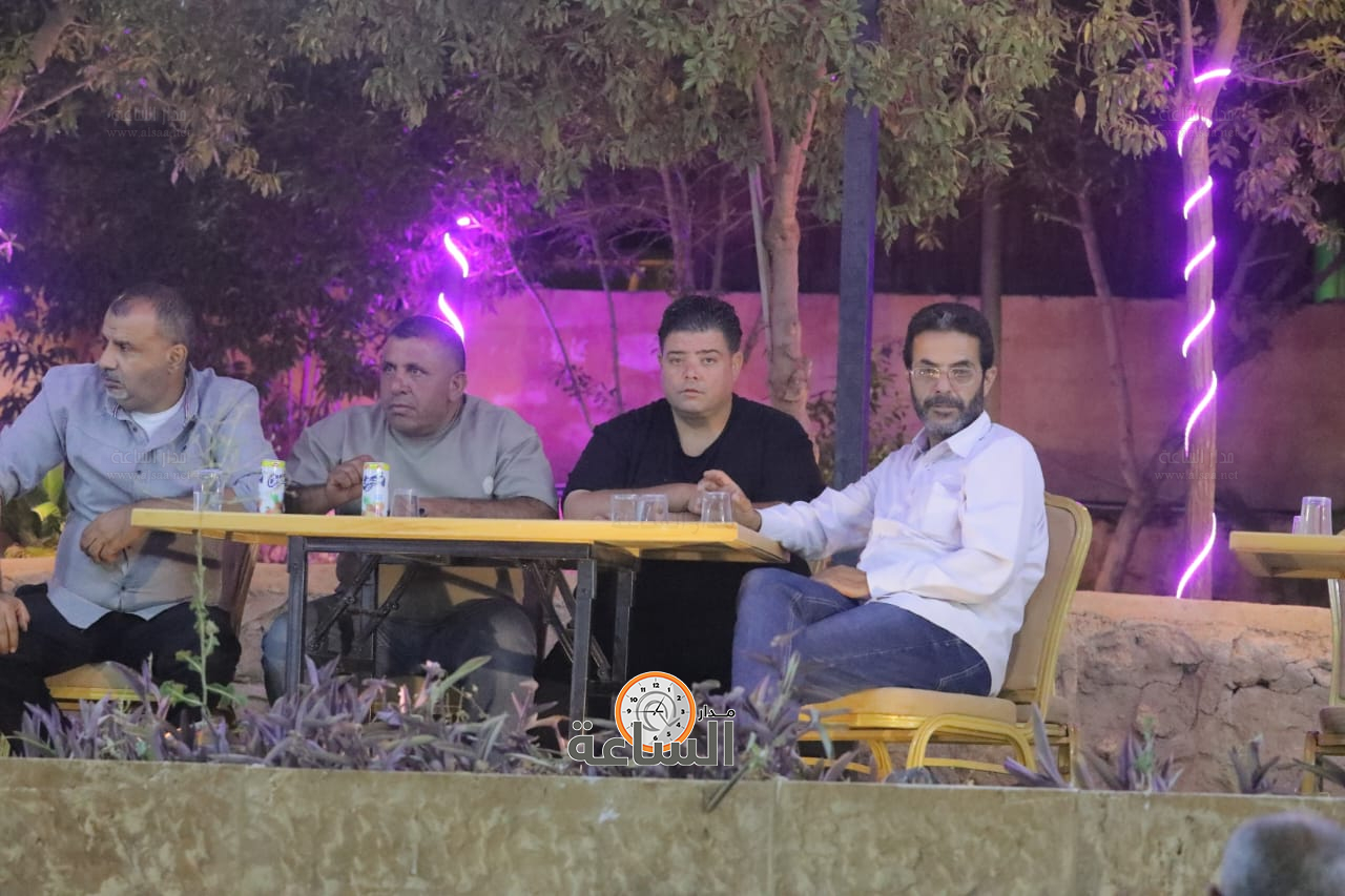 Madar Al-Saa Images 0.8992903183462454