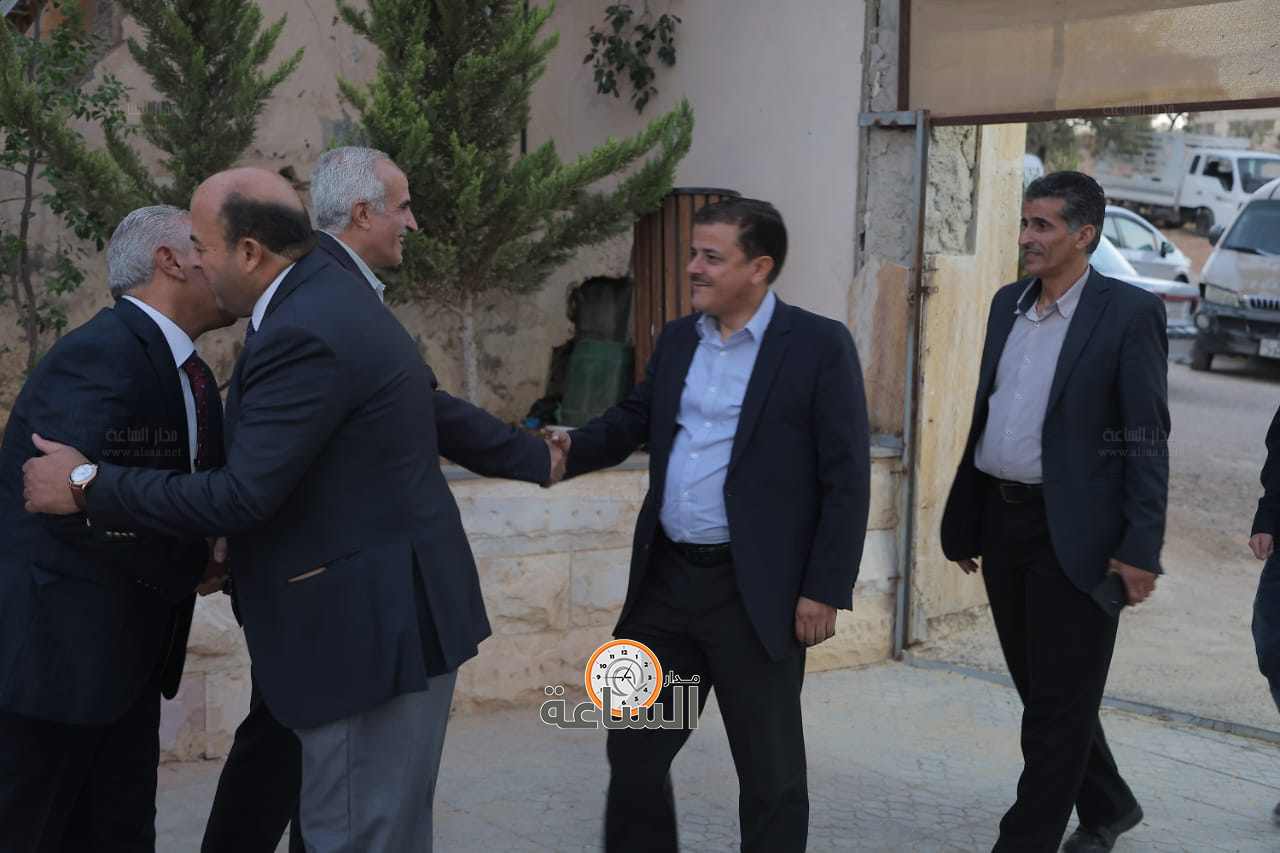 Madar Al-Saa Images 0.6600342511492123