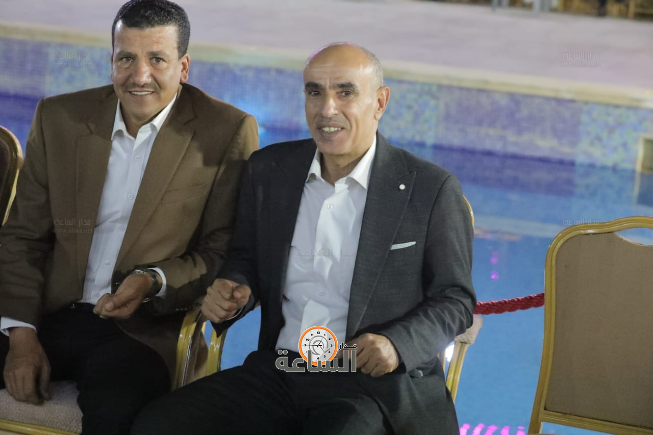 Madar Al-Saa Images 0.8959710433292883