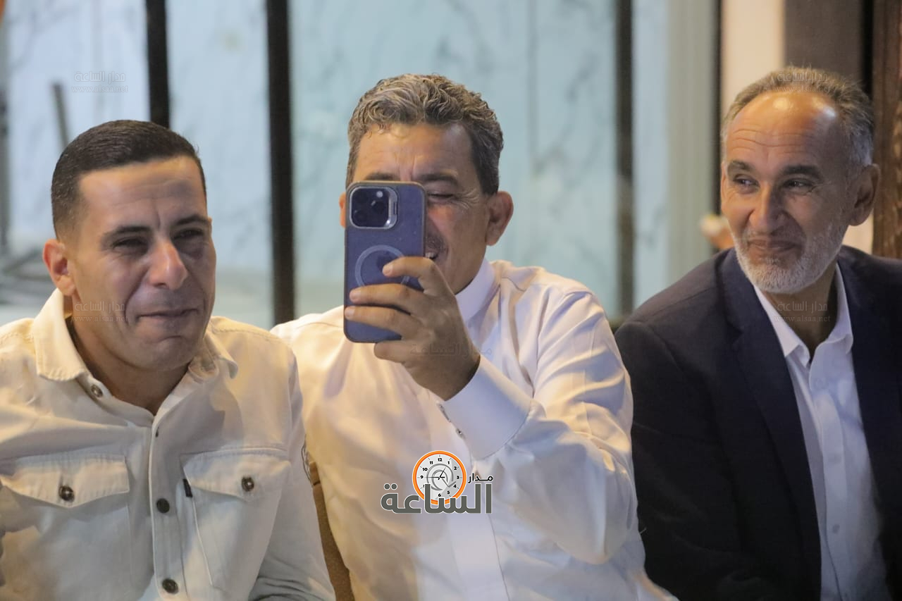 Madar Al-Saa Images 0.685288086421338