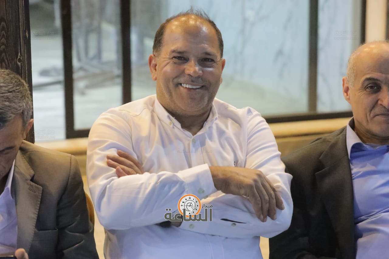 Madar Al-Saa Images 0.08049153476195425