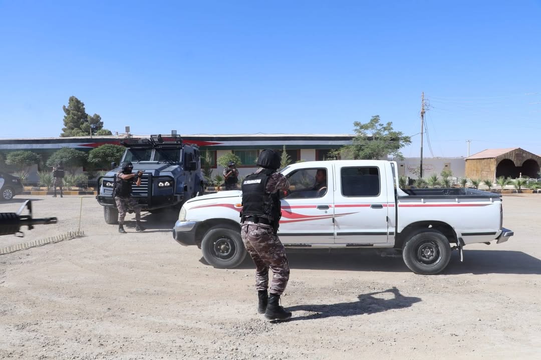 Madar Al-Saa Images 0.4544681339751484