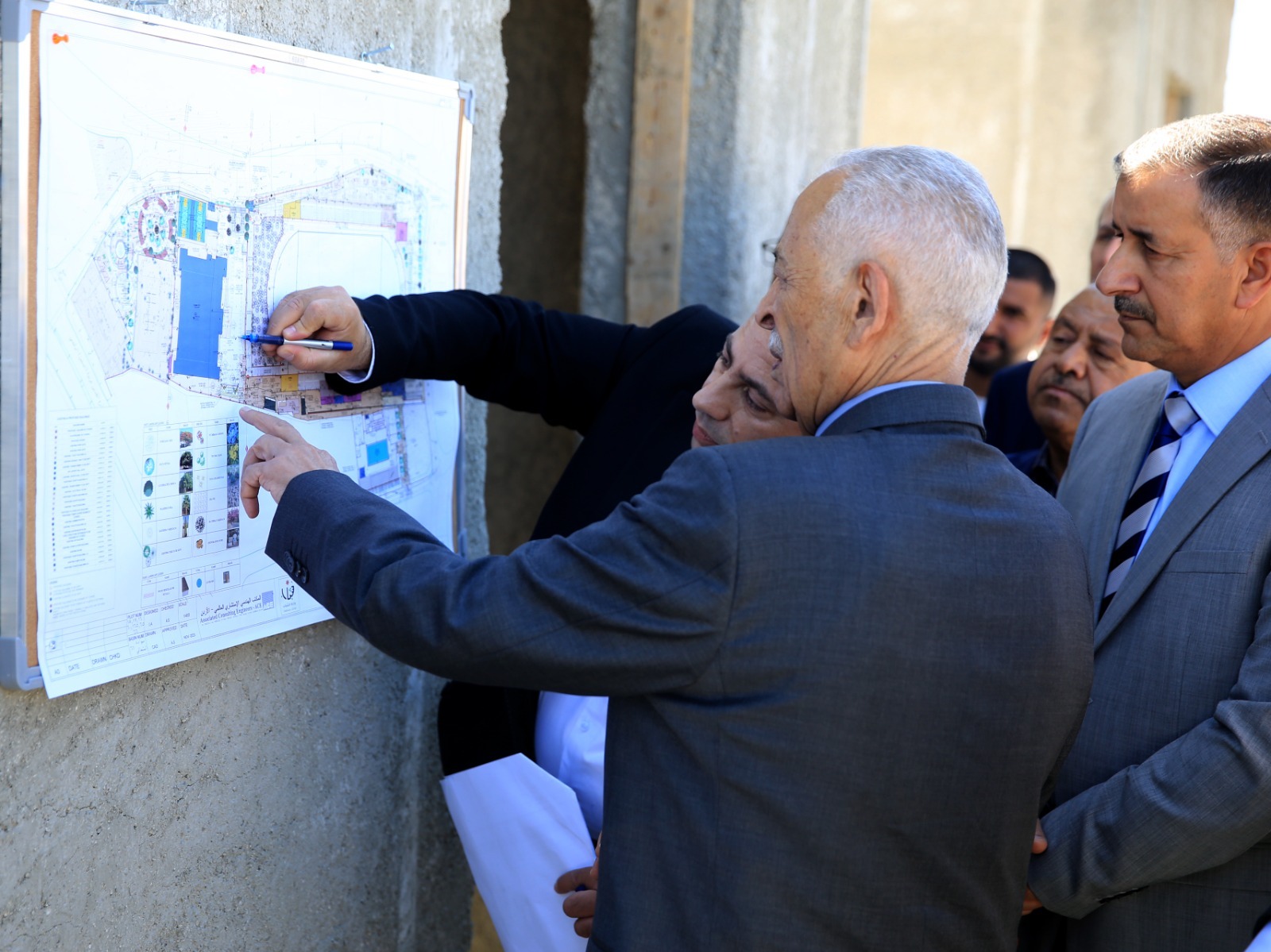 Madar Al-Saa Images 0.3257894817859043