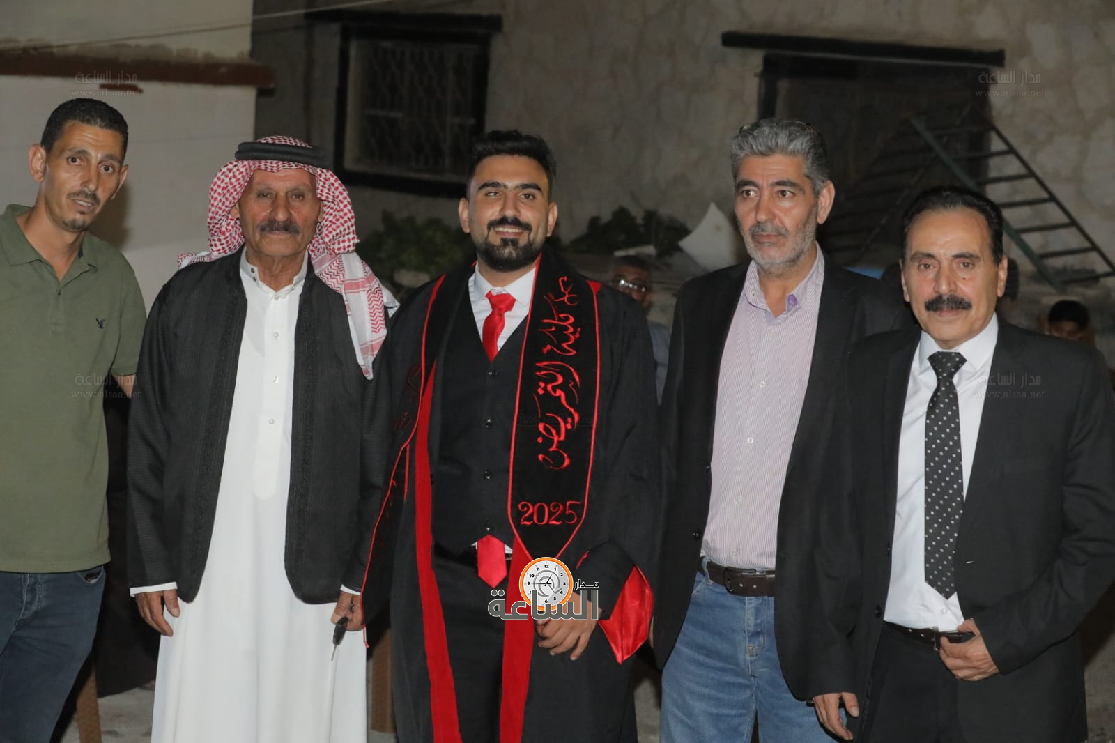 Madar Al-Saa Images 0.07625940560785216