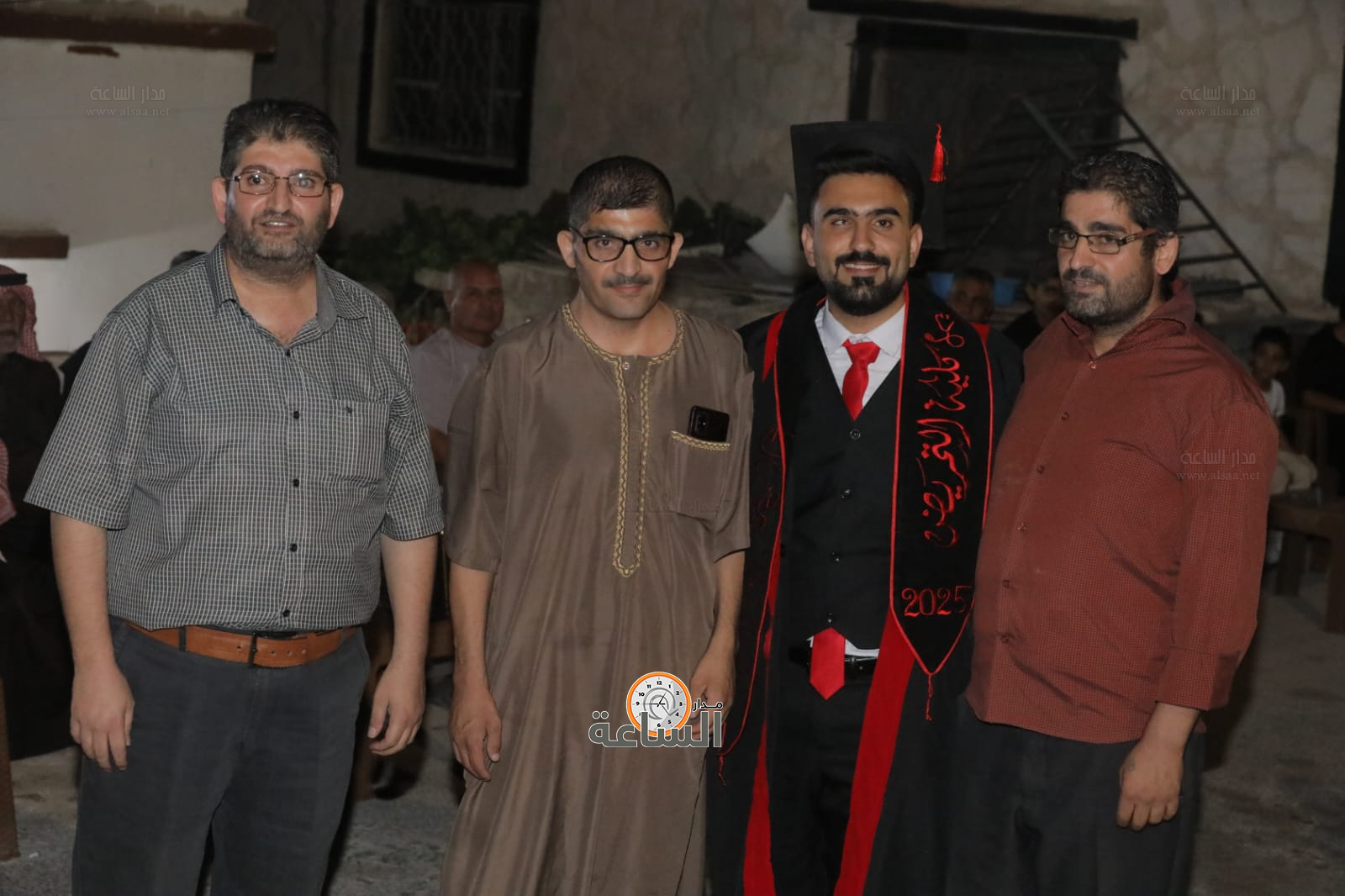 Madar Al-Saa Images 0.4048121045325529