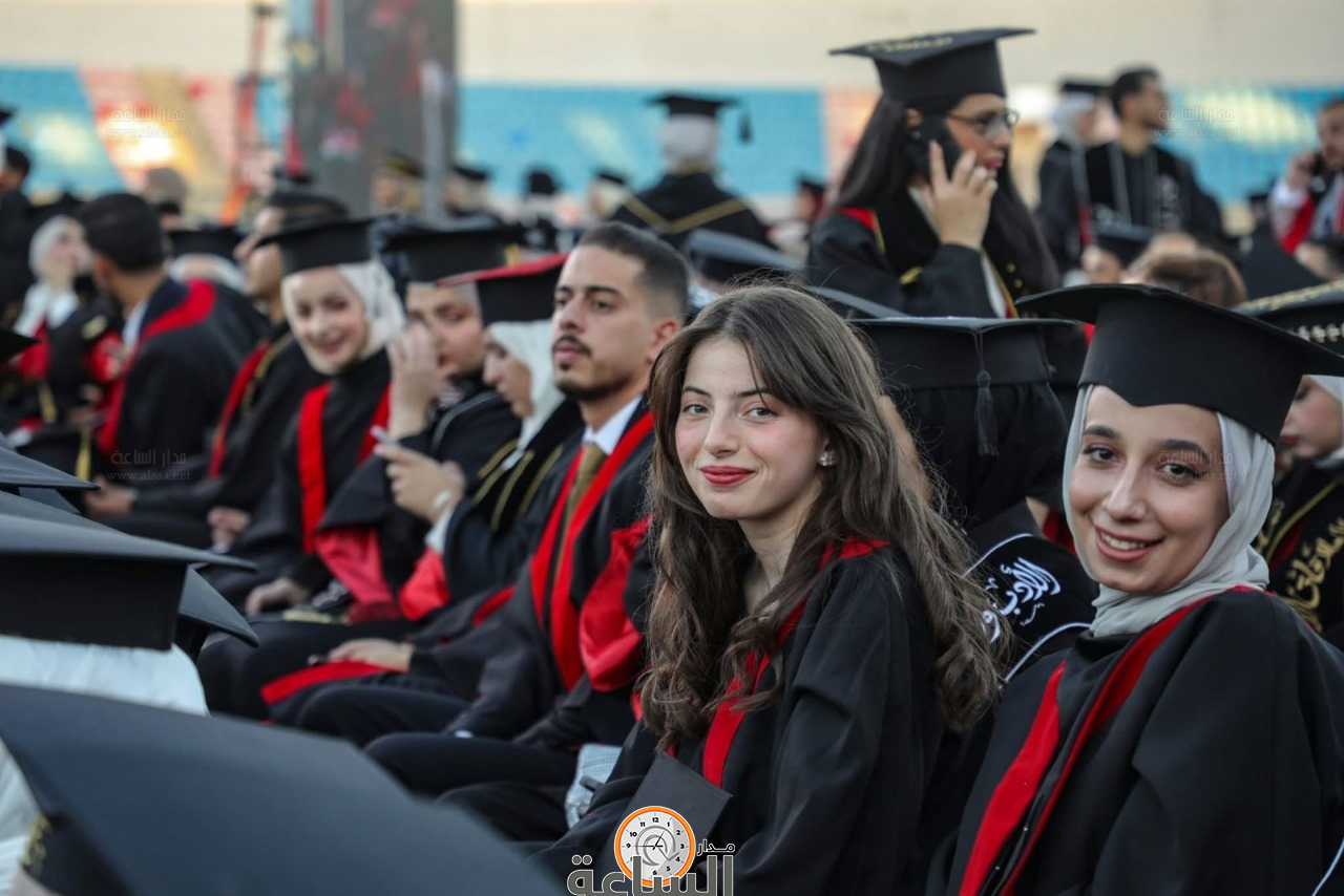 Madar Al-Saa Images 0.4454837409165229