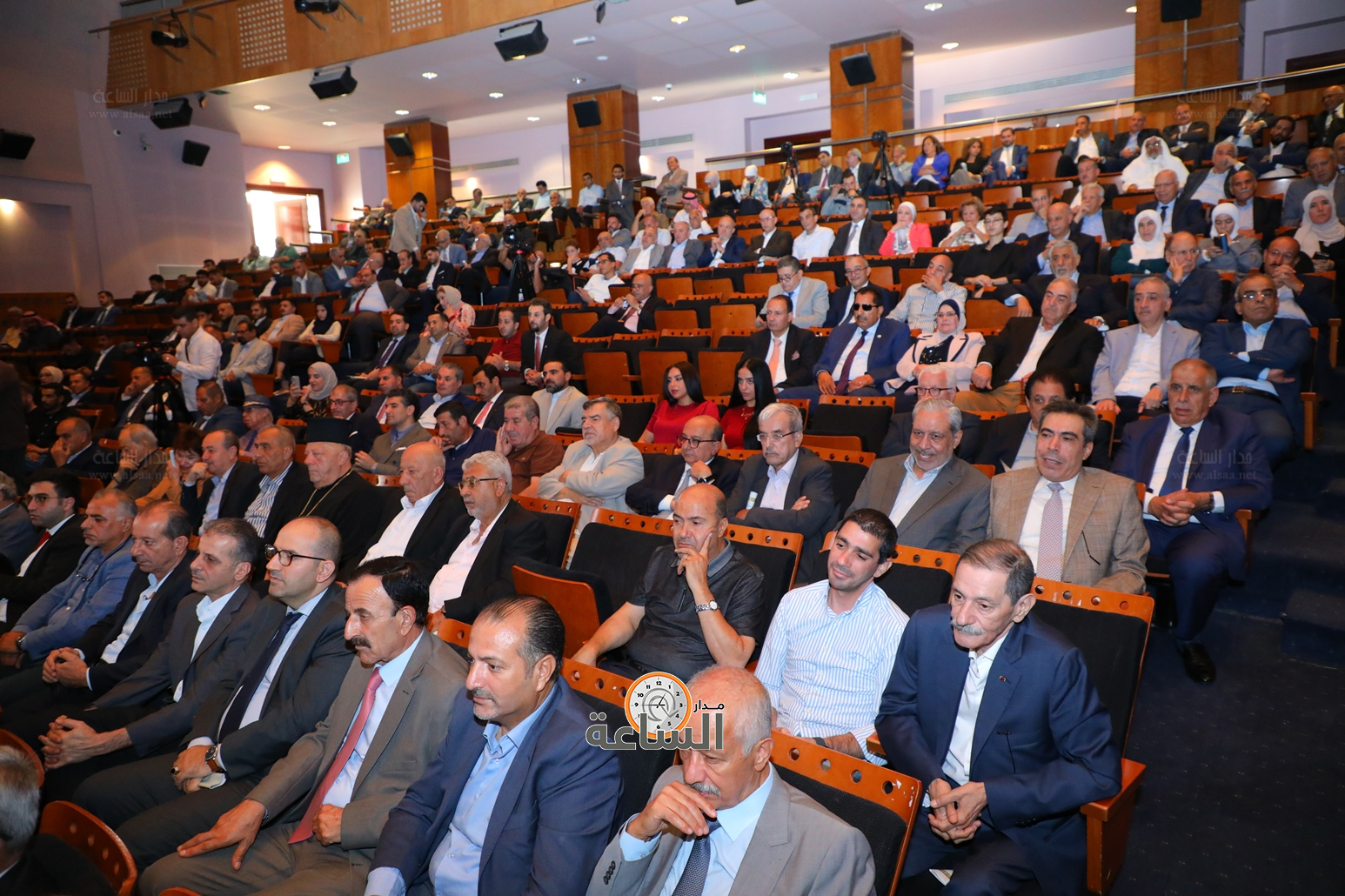 Madar Al-Saa Images 0.01768446826135006