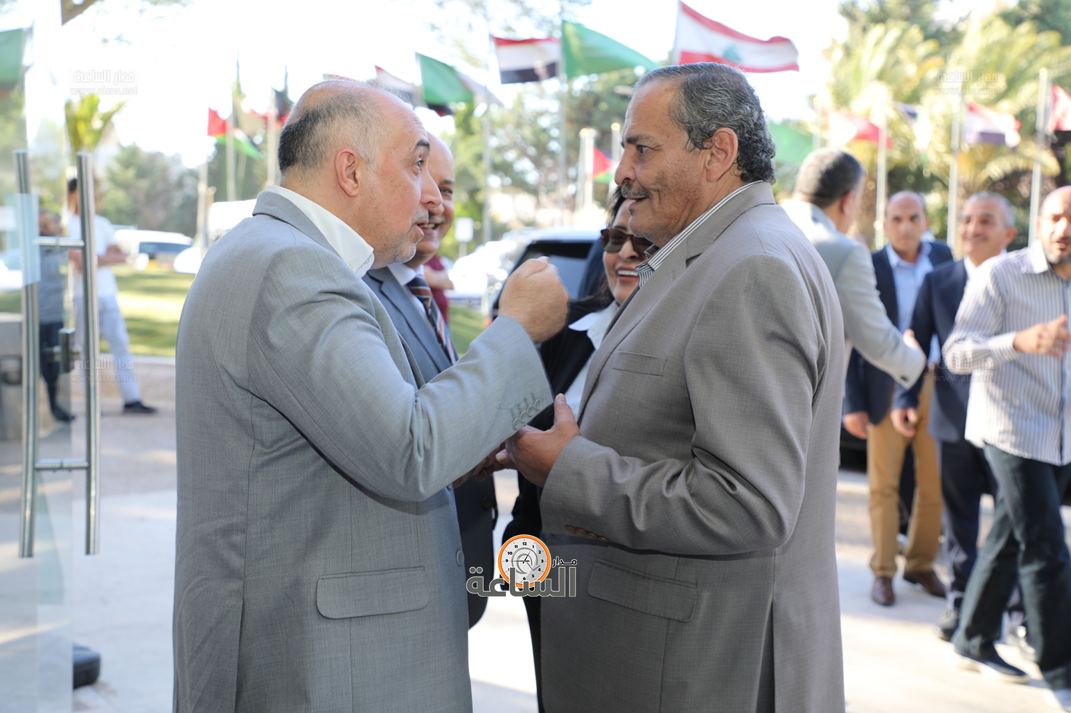 Madar Al-Saa Images 0.991945360493585