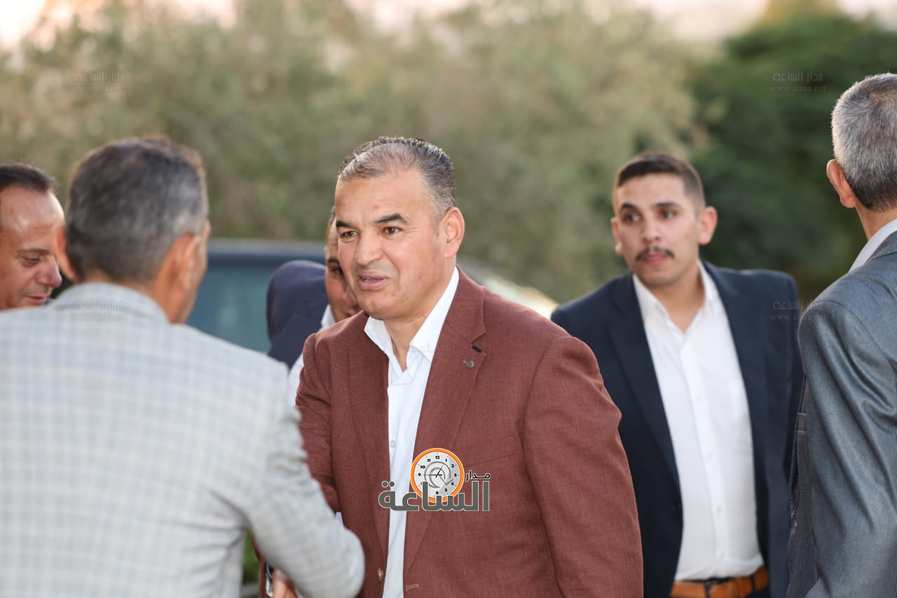 Madar Al-Saa Images 0.39440572742707813