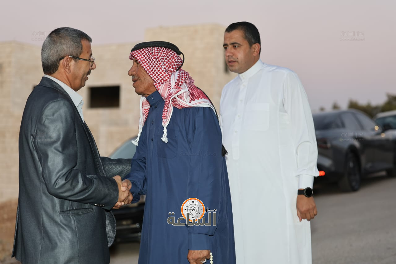 Madar Al-Saa Images 0.9924769546021203