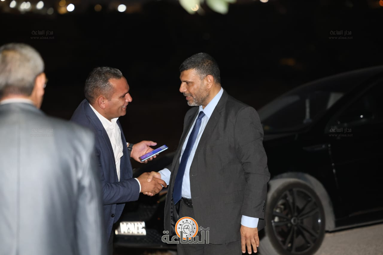 Madar Al-Saa Images 0.043963333885692624