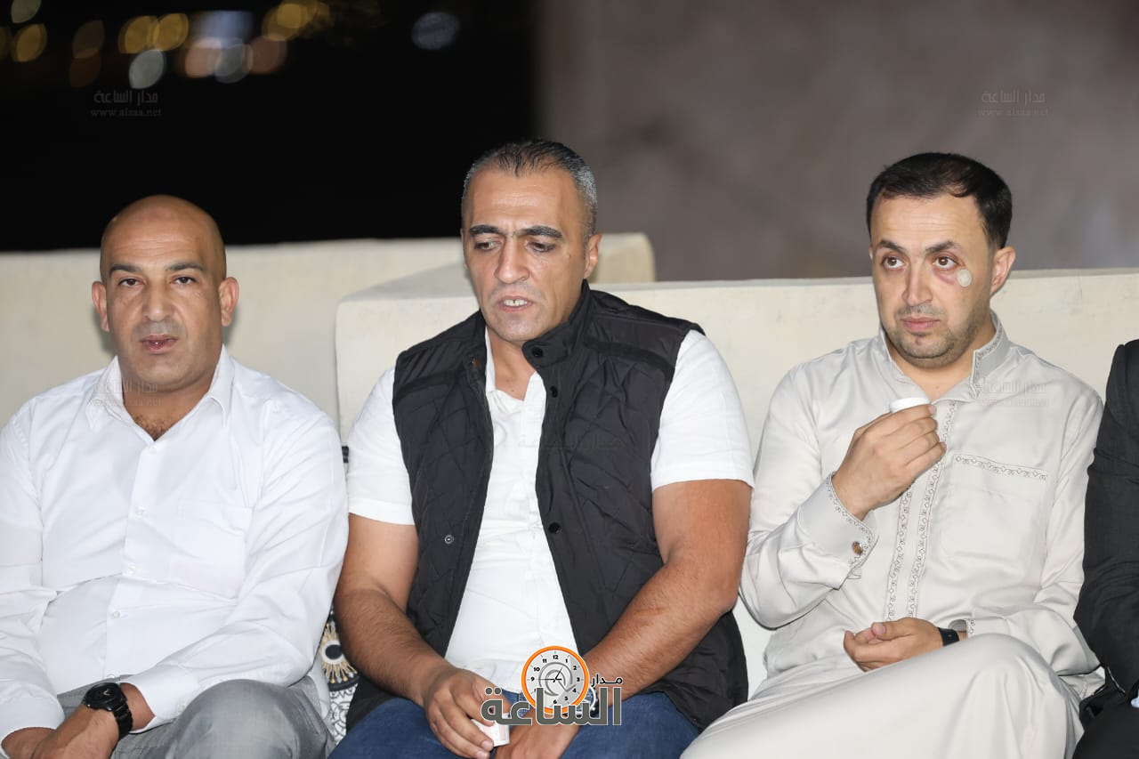 Madar Al-Saa Images 0.3752101460938436