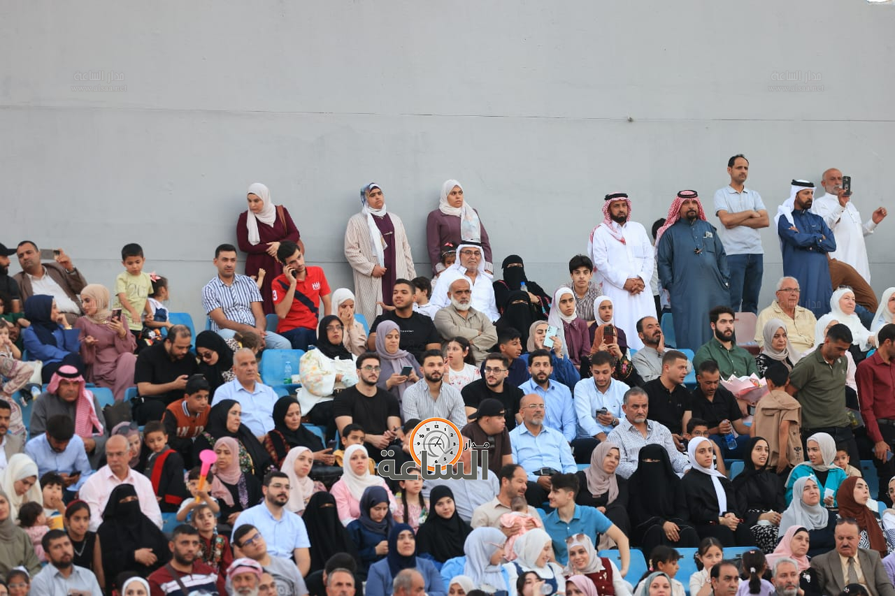 Madar Al-Saa Images 0.768322391851732