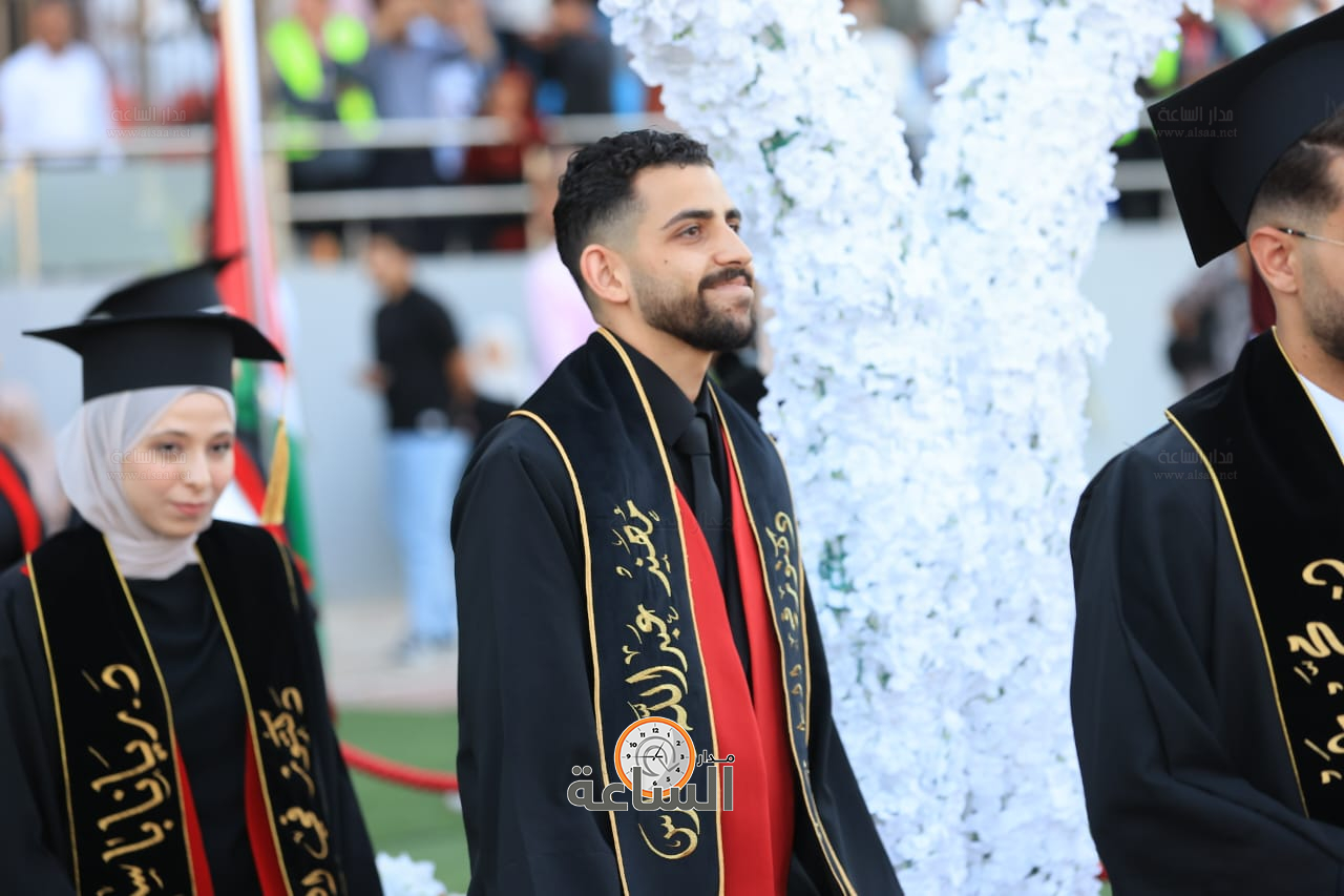 Madar Al-Saa Images 0.8209416351556481