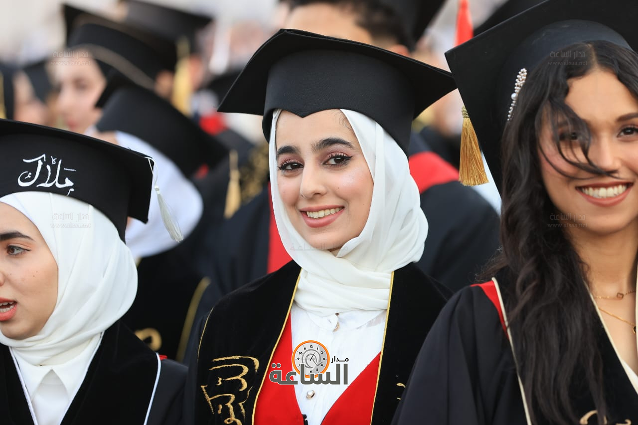 Madar Al-Saa Images 0.8979967725748883