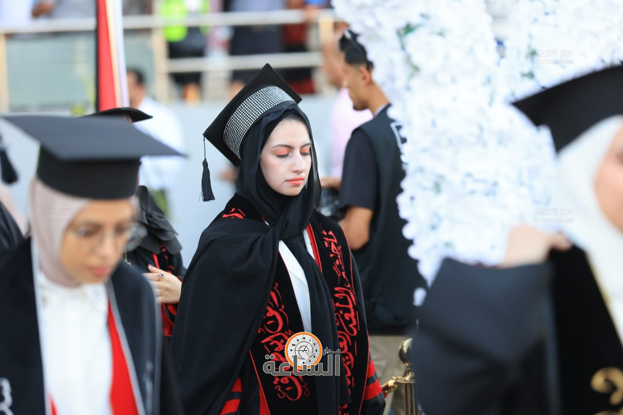 Madar Al-Saa Images 0.7297577894928223