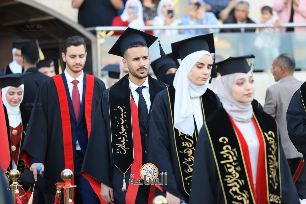 Madar Al-Saa Images 0.4508772950152078