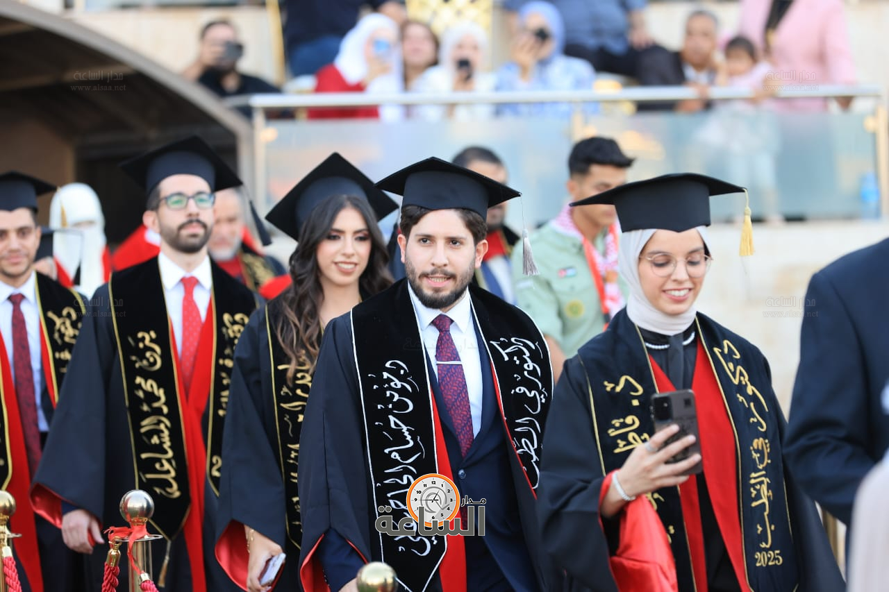 Madar Al-Saa Images 0.6346951946233567