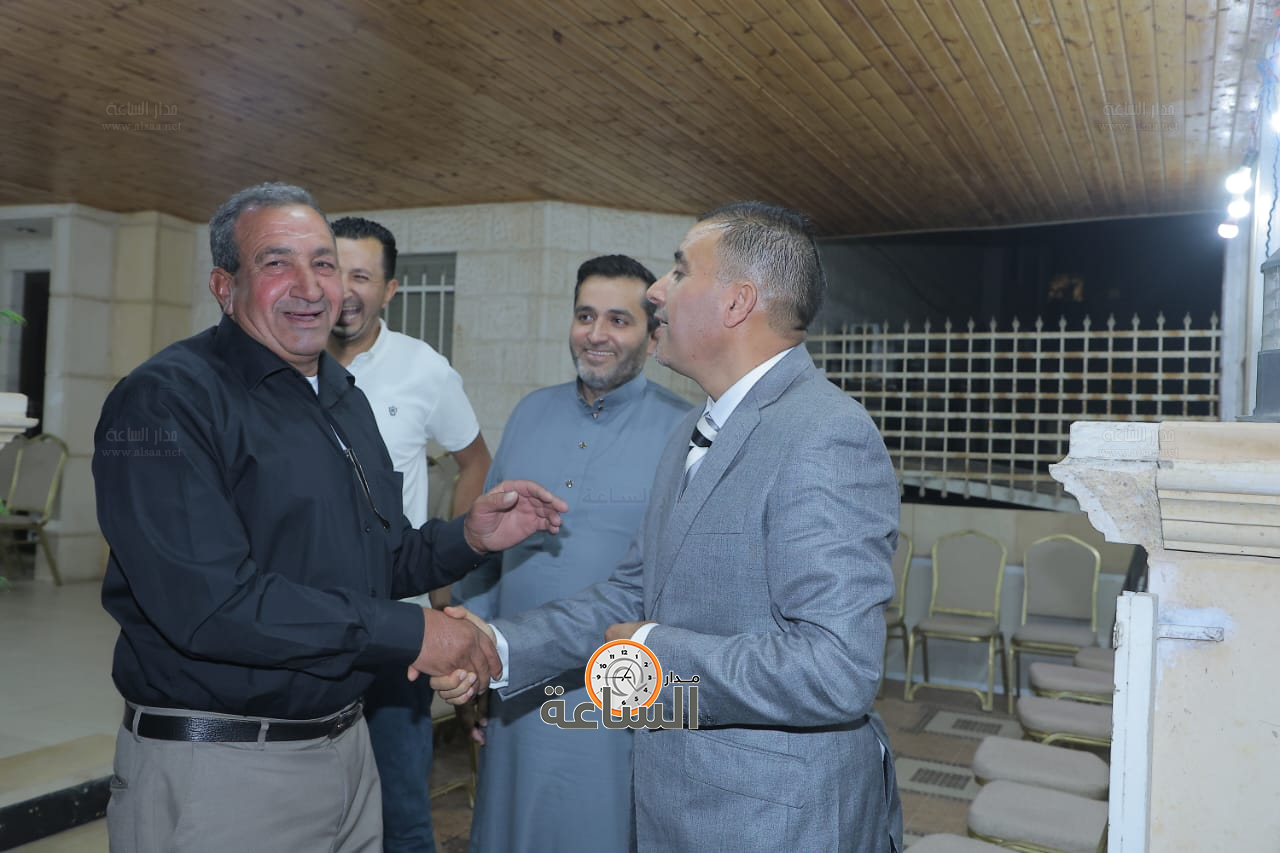 Madar Al-Saa Images 0.3271215740369873