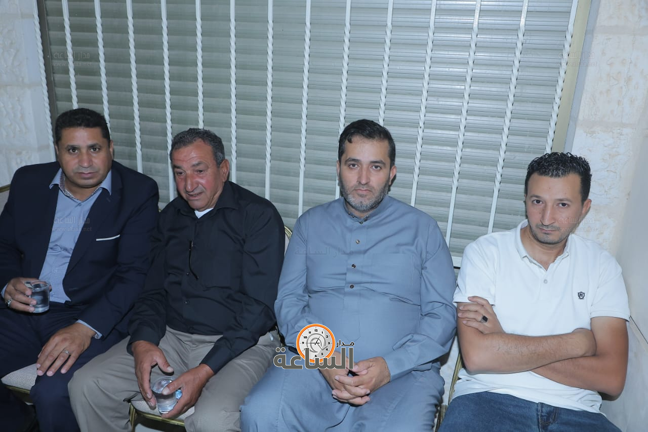 Madar Al-Saa Images 0.15644535837260987