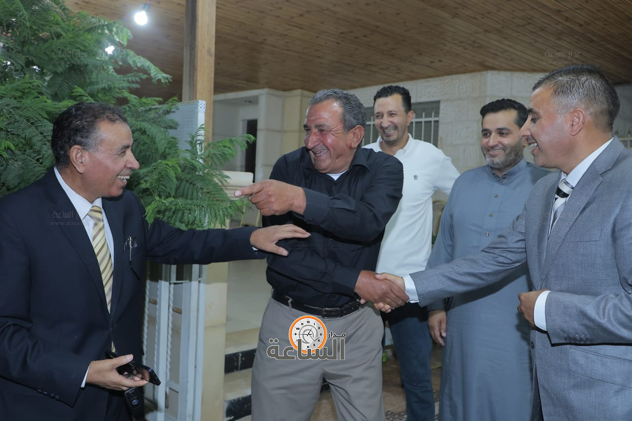 Madar Al-Saa Images 0.6772095164707652