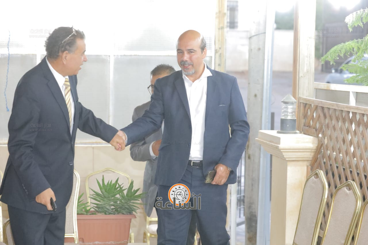 Madar Al-Saa Images 0.7804970139069302