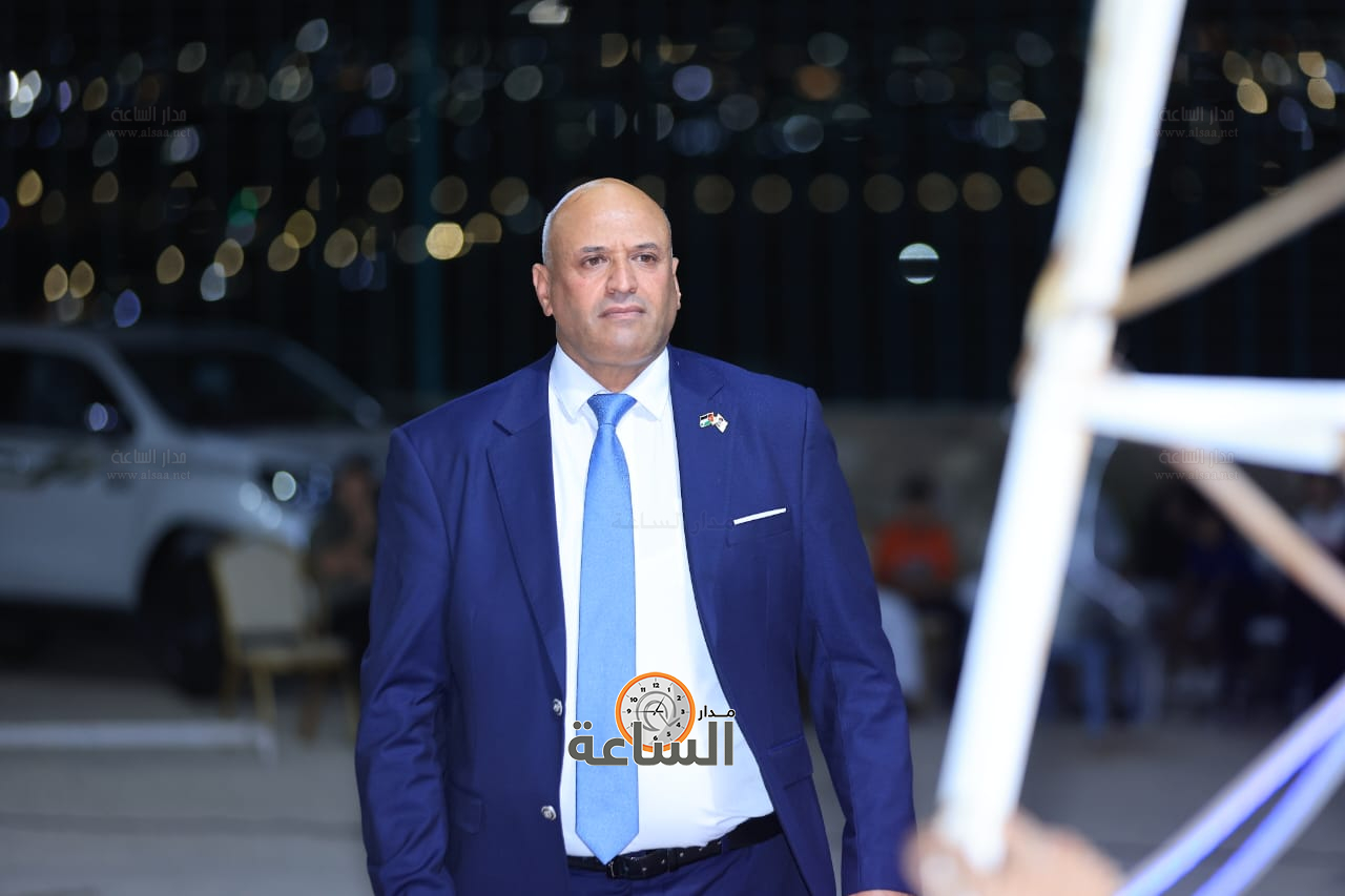 Madar Al-Saa Images 0.26351616376404063