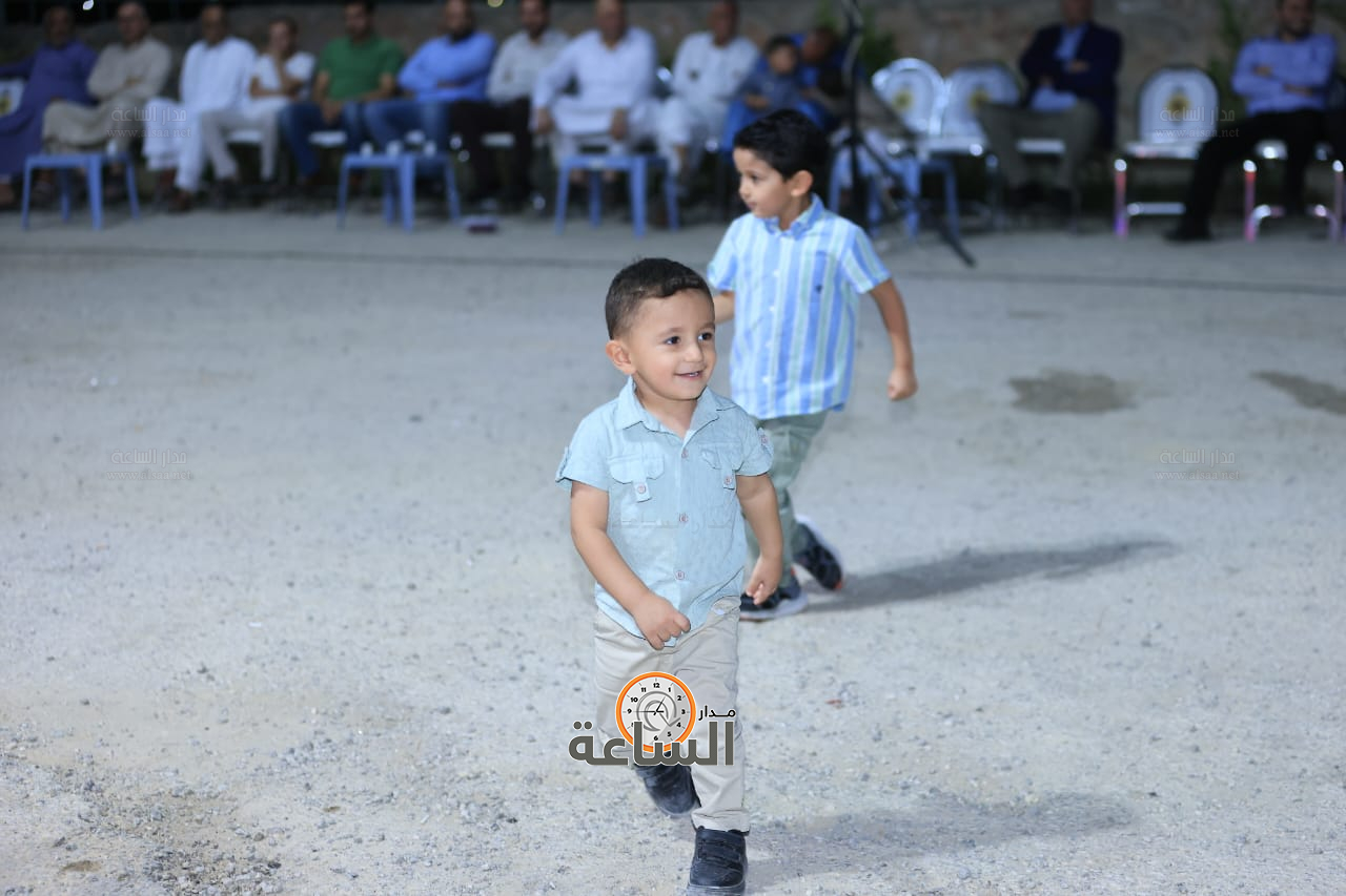 Madar Al-Saa Images 0.7097090408491141