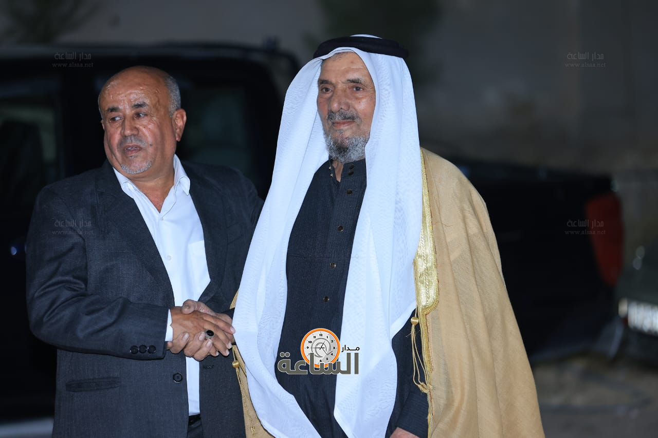 Madar Al-Saa Images 0.5472643108139075