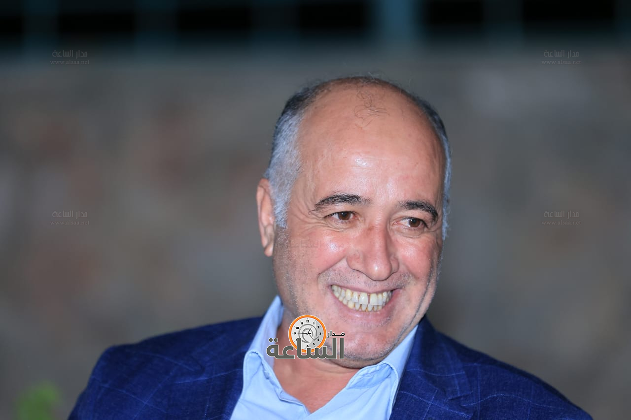 Madar Al-Saa Images 0.15121370926640232