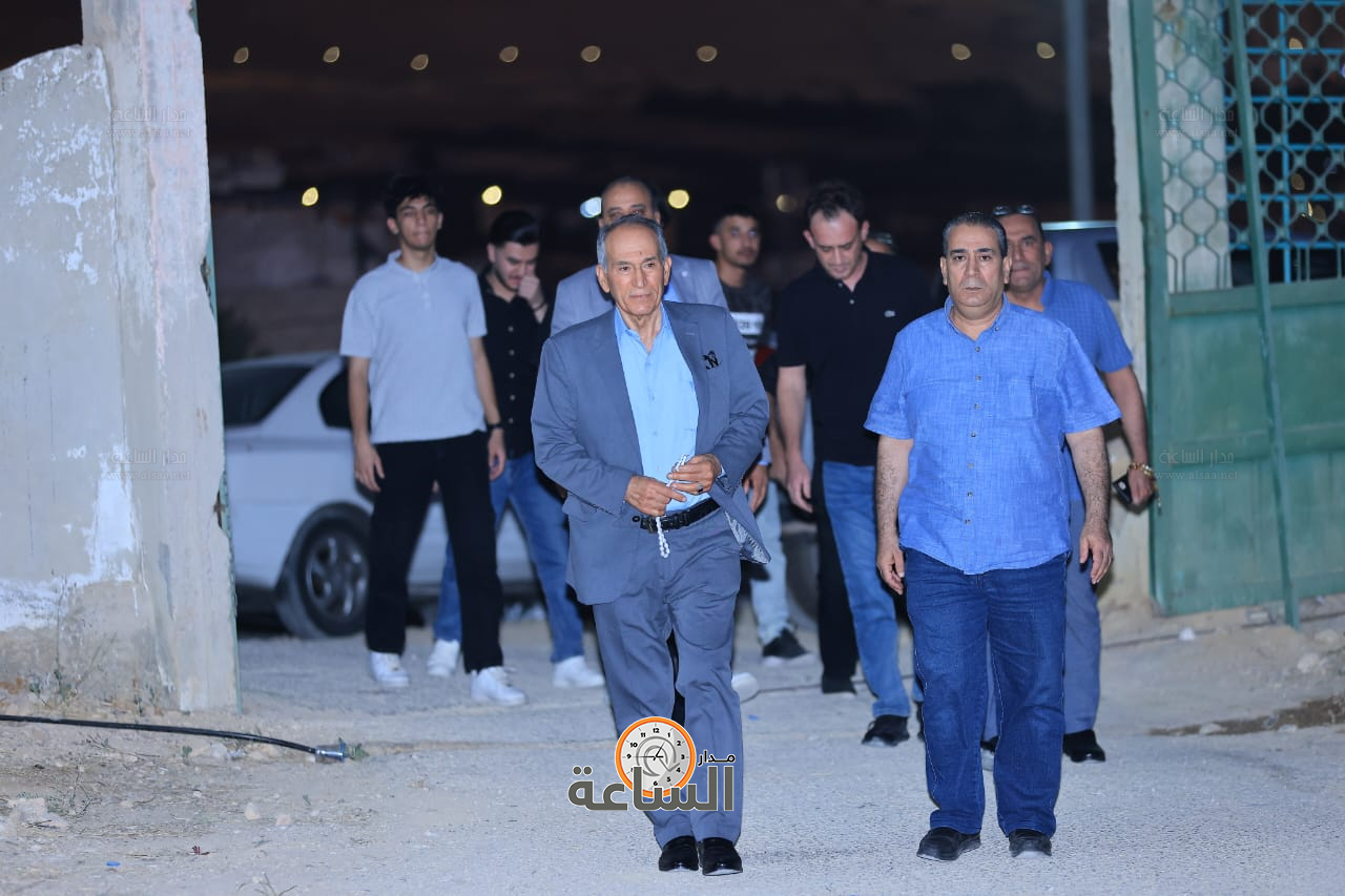 Madar Al-Saa Images 0.6186113130688184