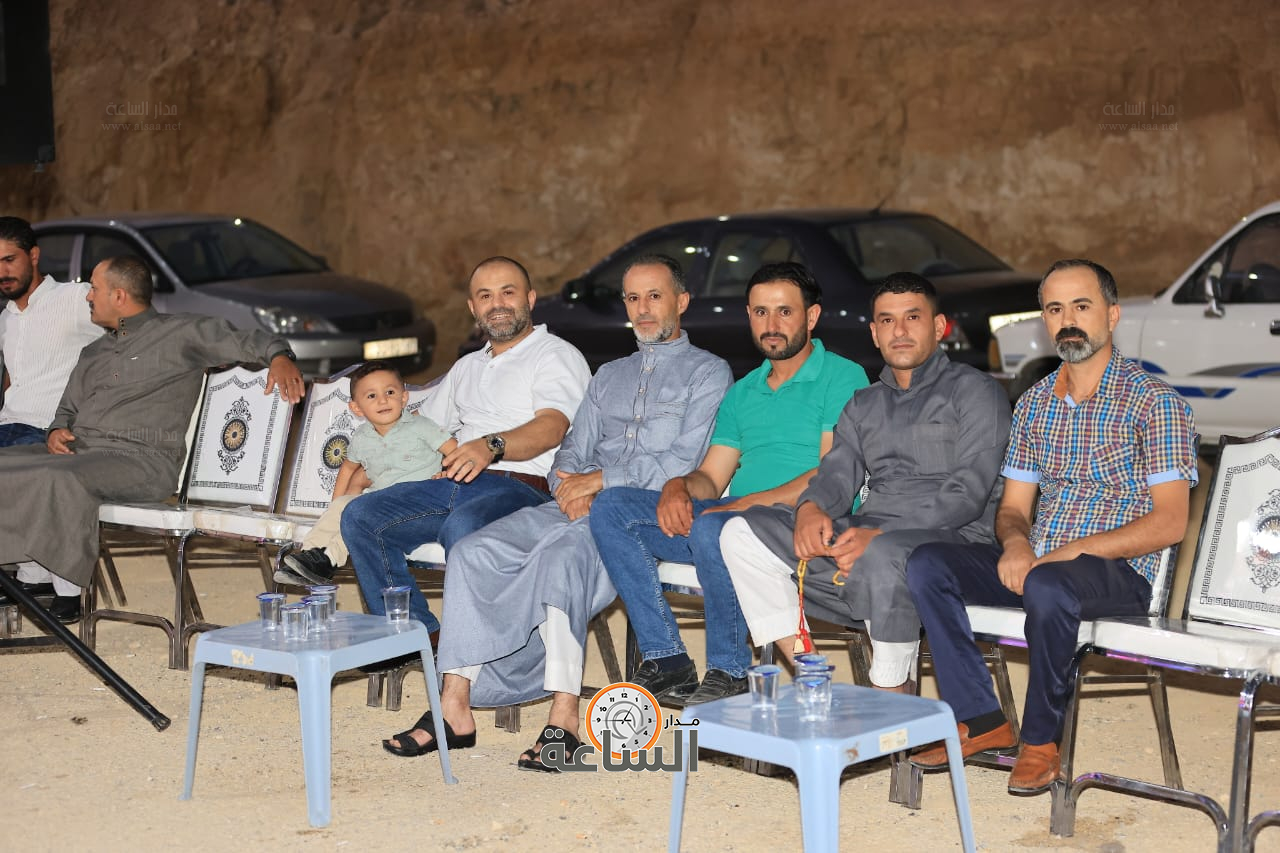 Madar Al-Saa Images 0.1556028551528903