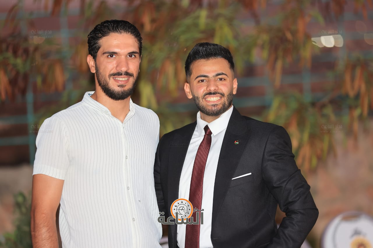 Madar Al-Saa Images 0.048220355729181485