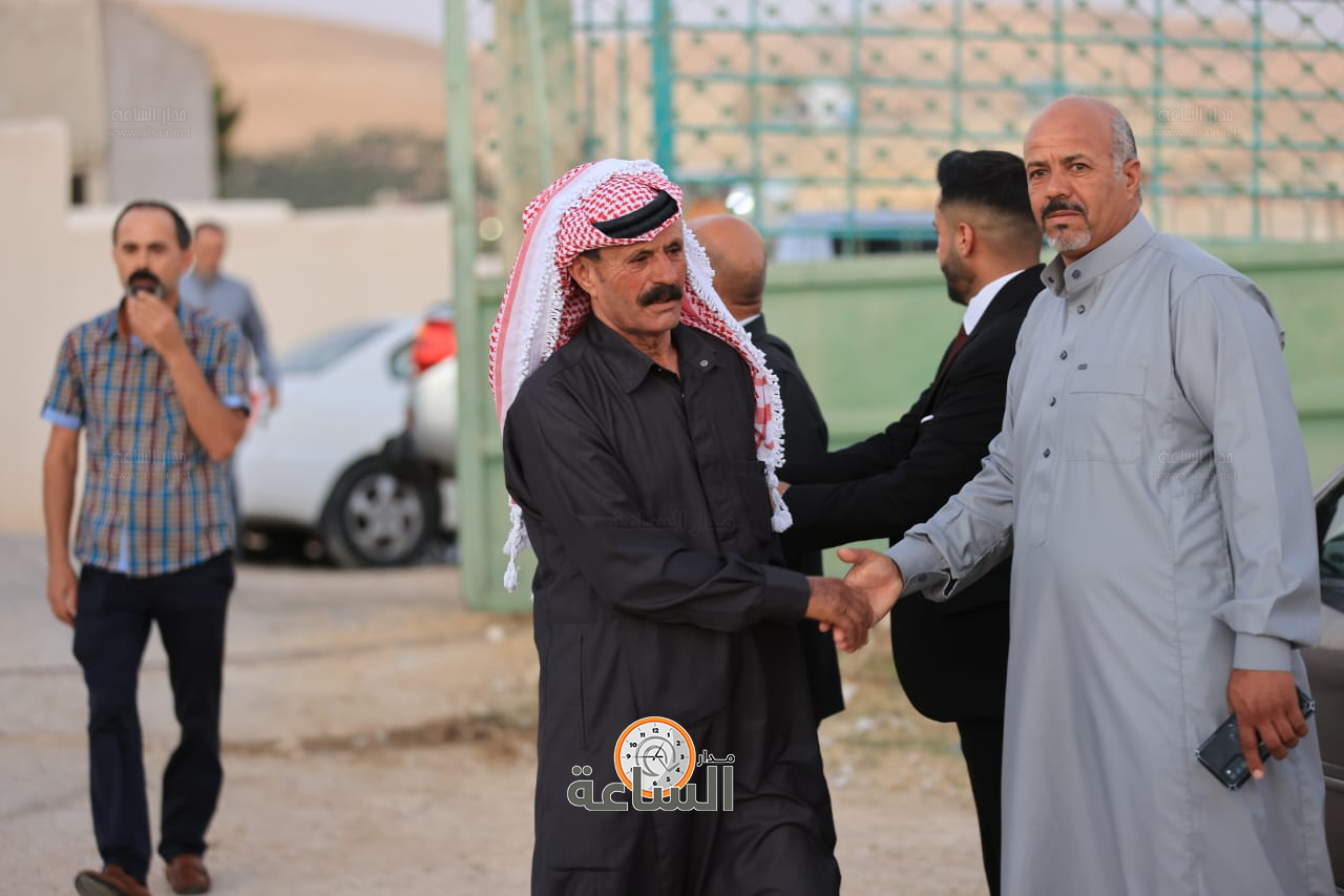 Madar Al-Saa Images 0.3720183979274584