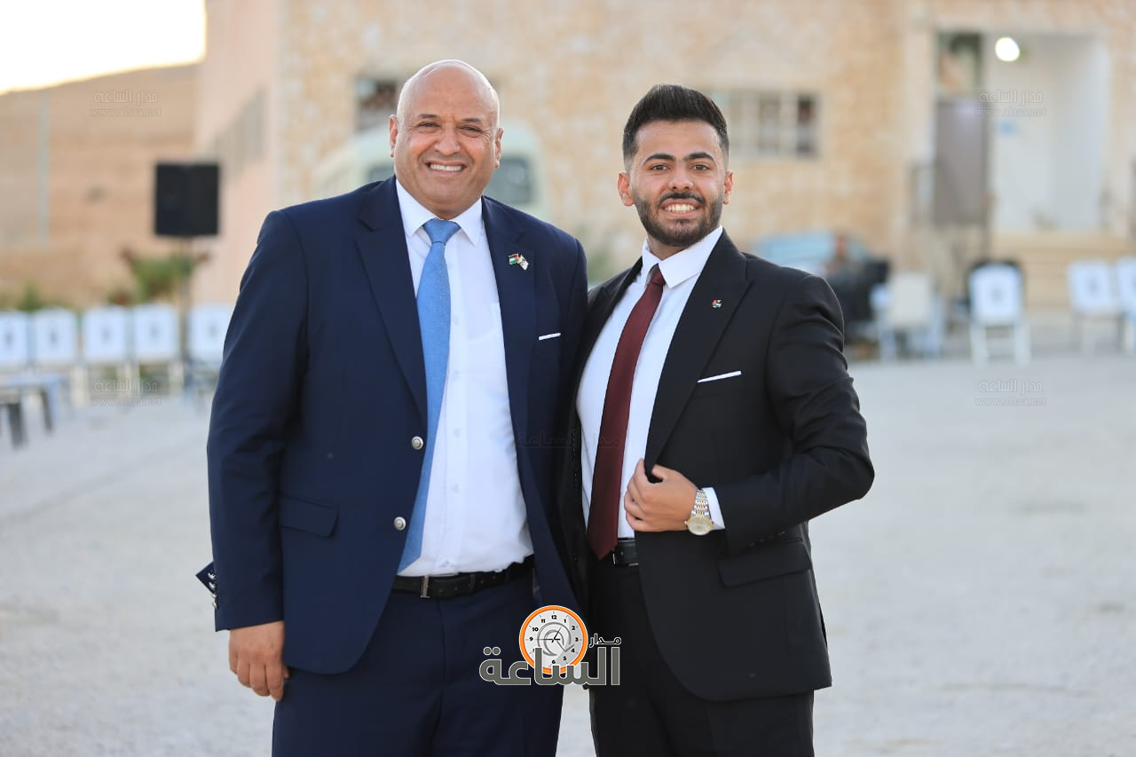 Madar Al-Saa Images 0.29412021615393935