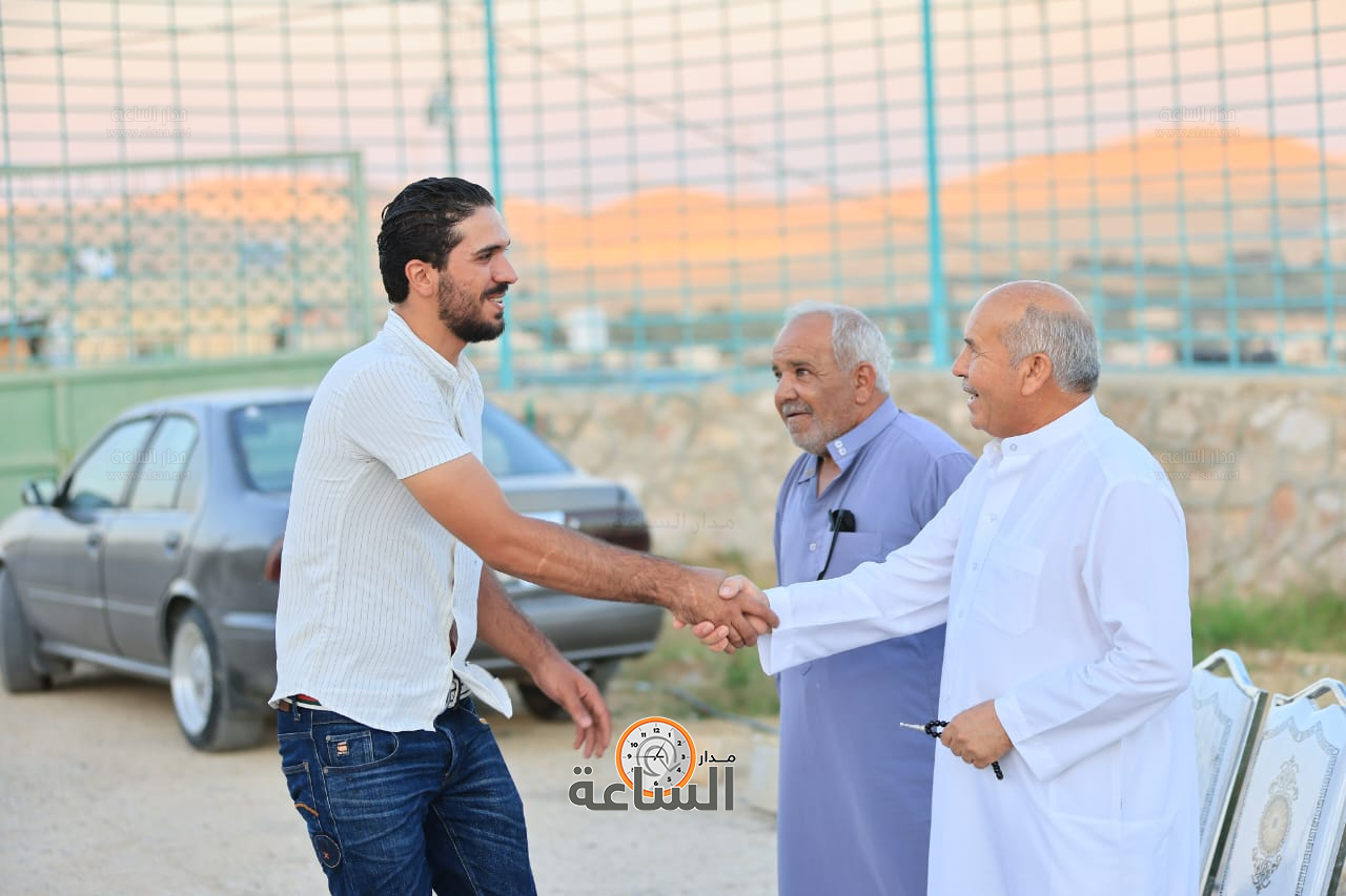 Madar Al-Saa Images 0.9945517685219426