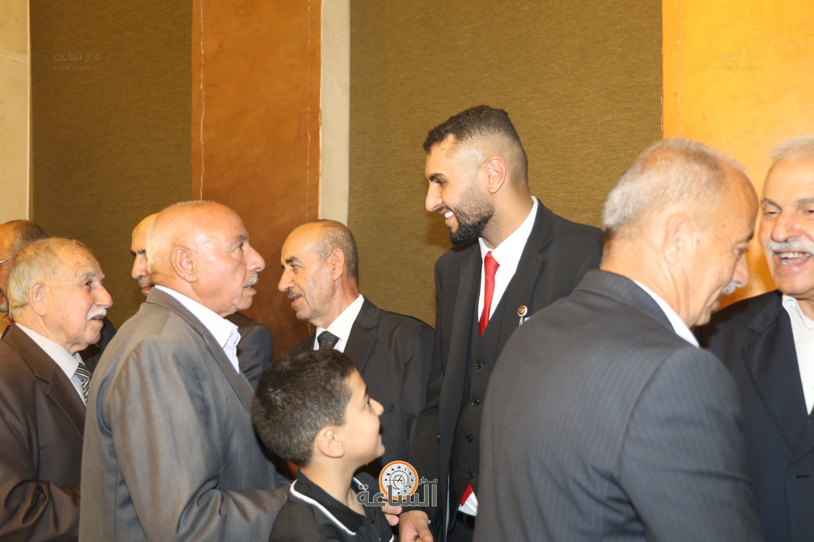 Madar Al-Saa Images 0.42858960731426154