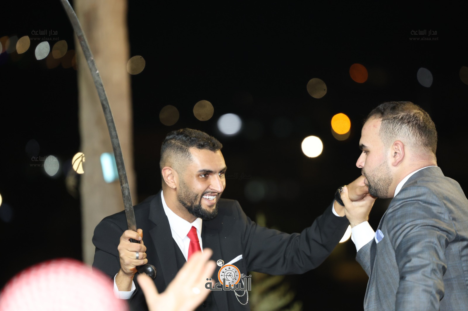 Madar Al-Saa Images 0.7618811371099982