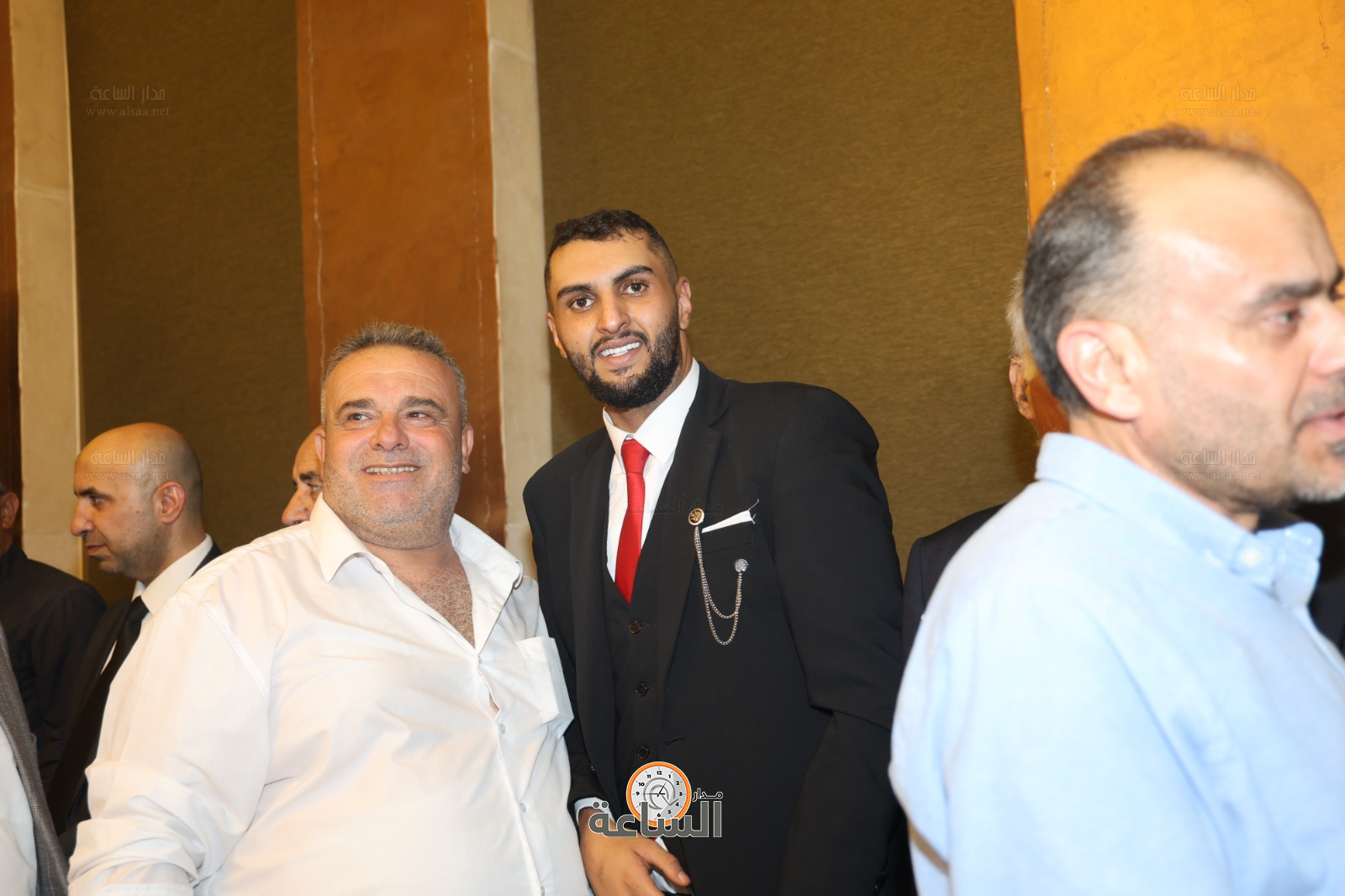 Madar Al-Saa Images 0.0775274141867075