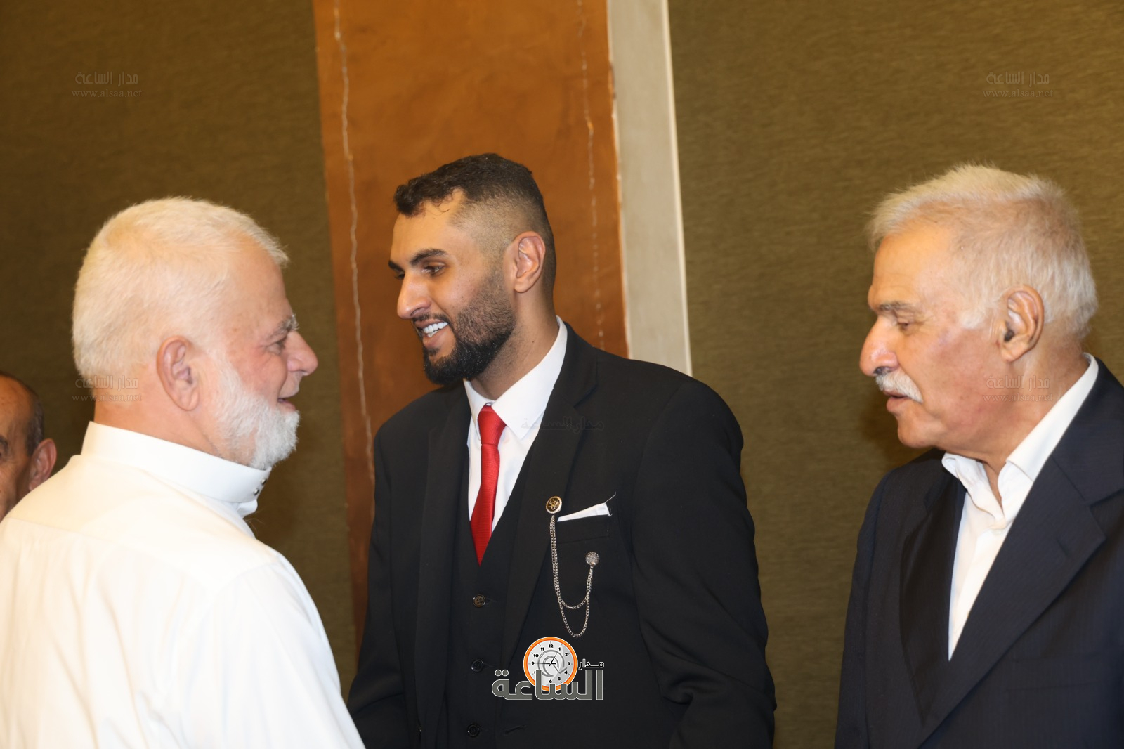 Madar Al-Saa Images 0.2127606313864051