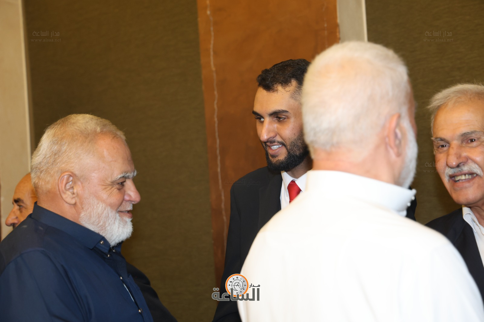 Madar Al-Saa Images 0.48198326028316074