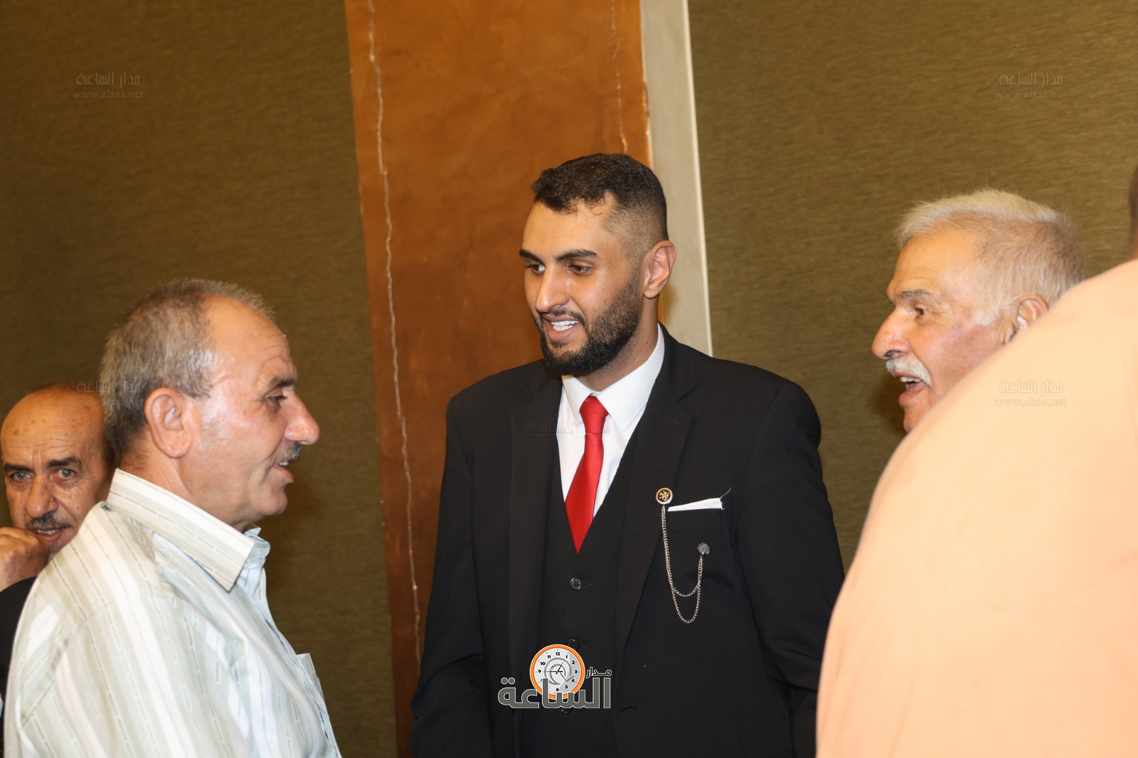 Madar Al-Saa Images 0.40476693334294056