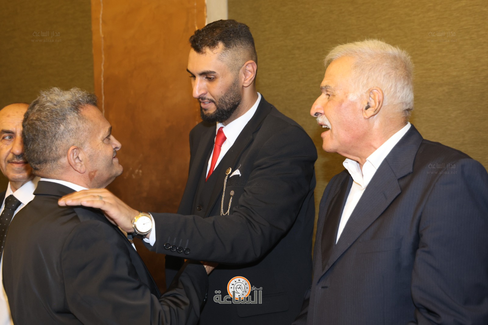 Madar Al-Saa Images 0.047582526650571166