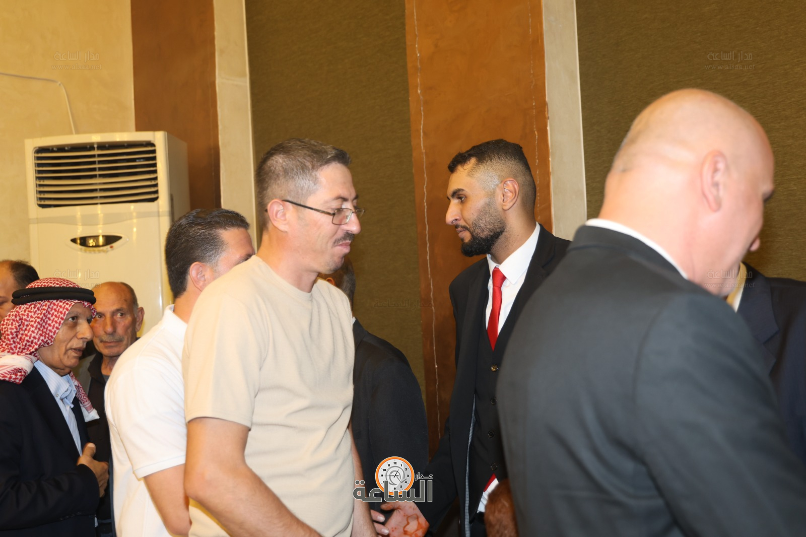 Madar Al-Saa Images 0.7973081451363947