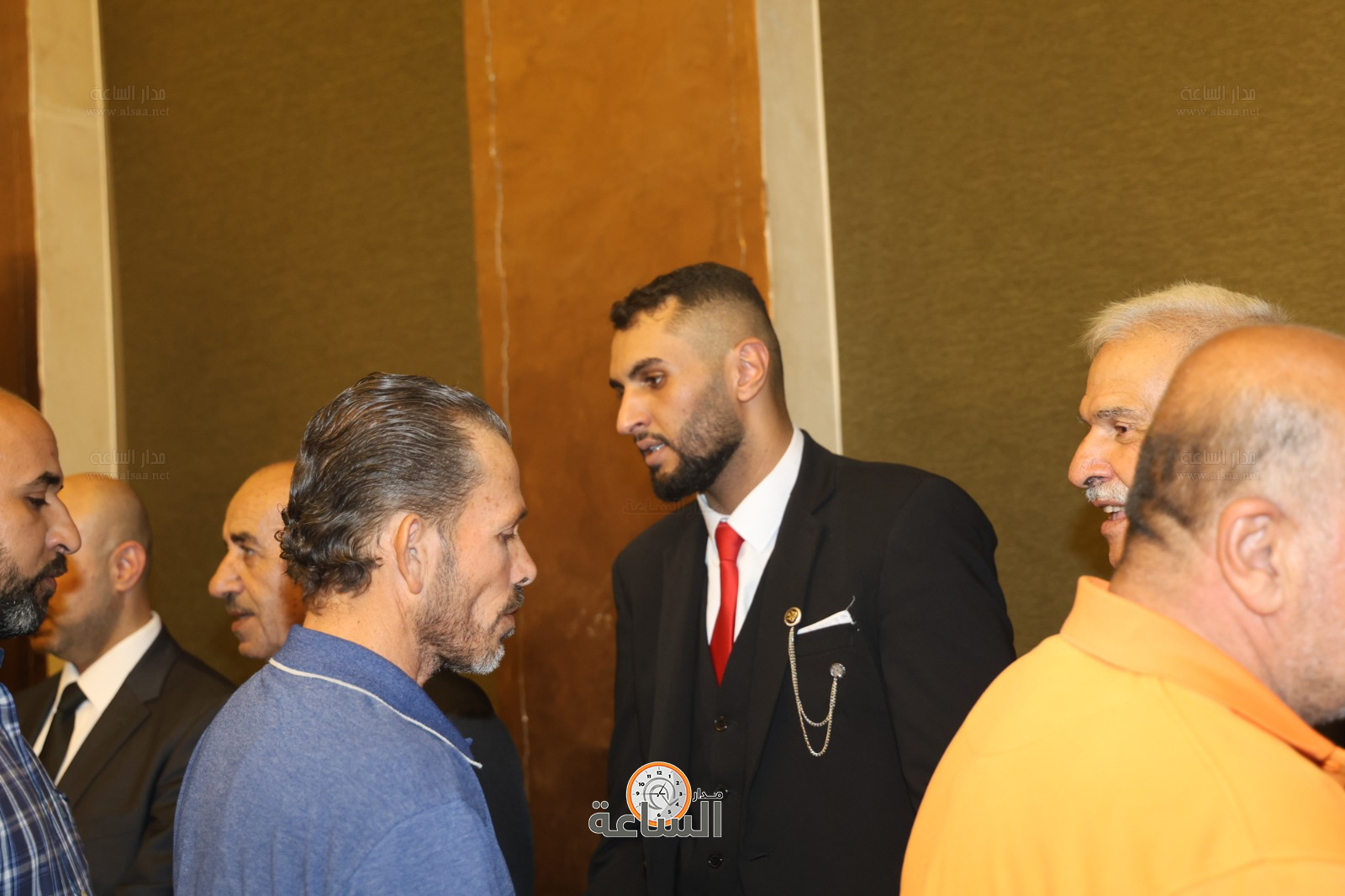 Madar Al-Saa Images 0.4091753024312551