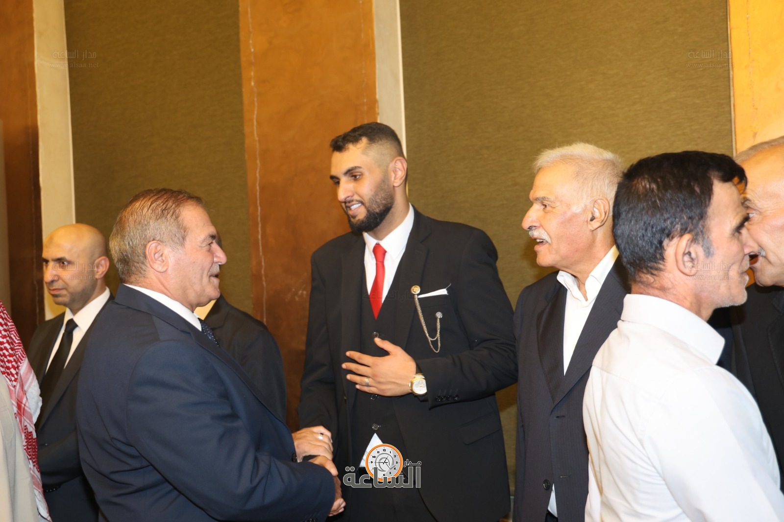 Madar Al-Saa Images 0.2891733475465411