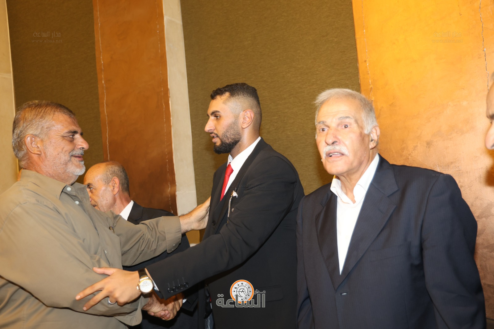 Madar Al-Saa Images 0.7706406134398701