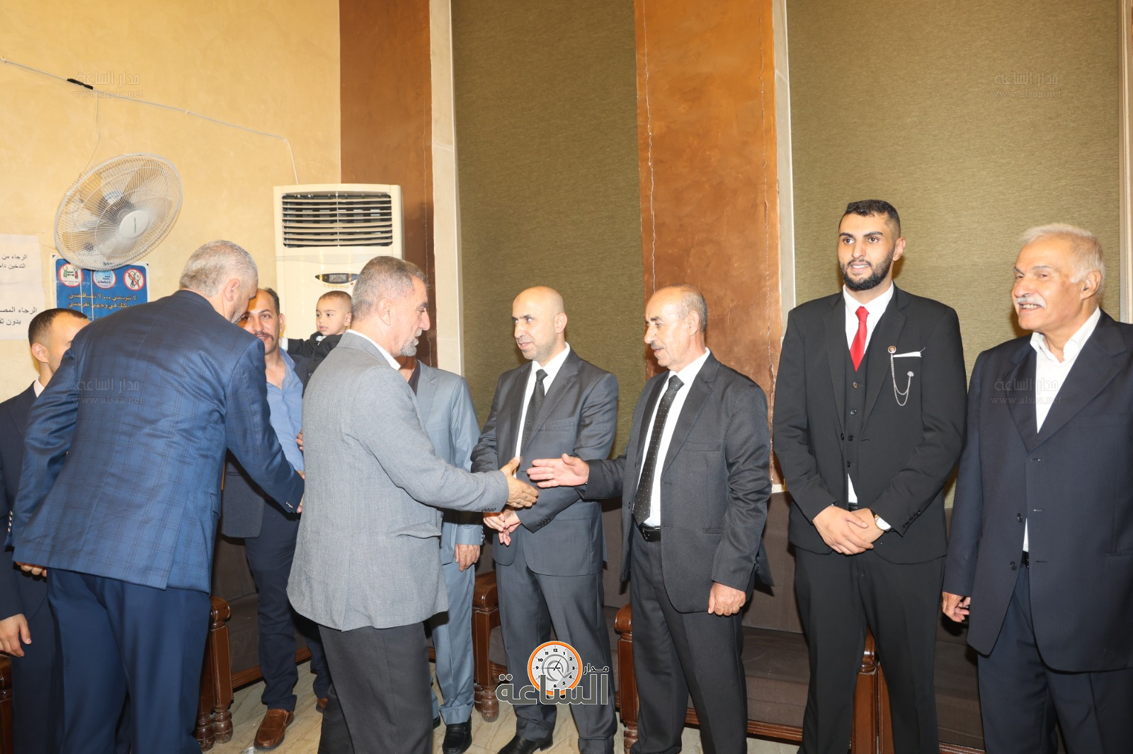 Madar Al-Saa Images 0.5813913593248033